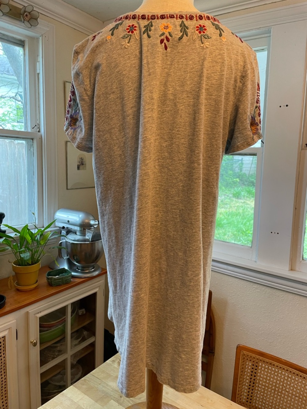 Johnny Was Light Gray Trapeze Tee  with Colorful Floral Embroidery - Picture 4 of 9